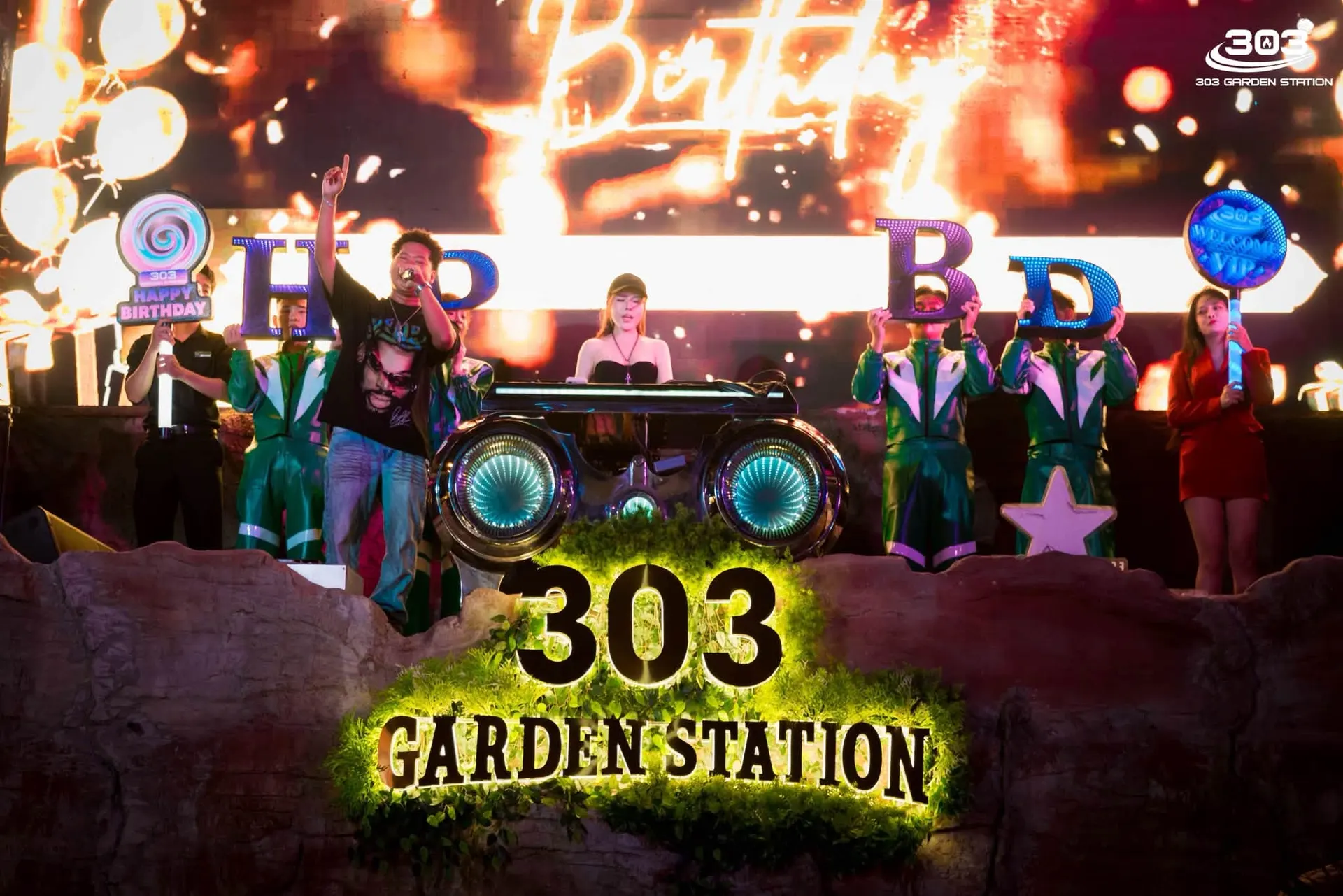 Sân khấu 303 Garden Station